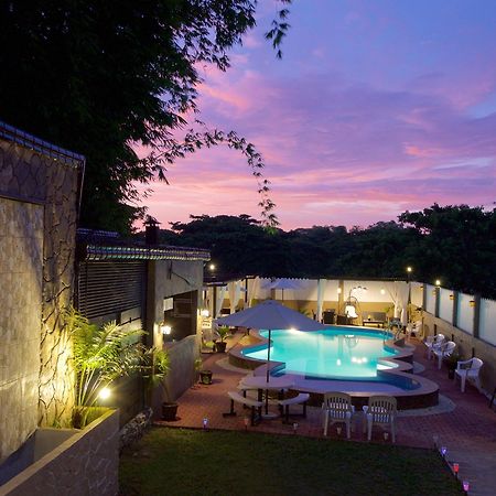 Ala Amid Bed And Breakfast Puerto Princesa Εξωτερικό φωτογραφία