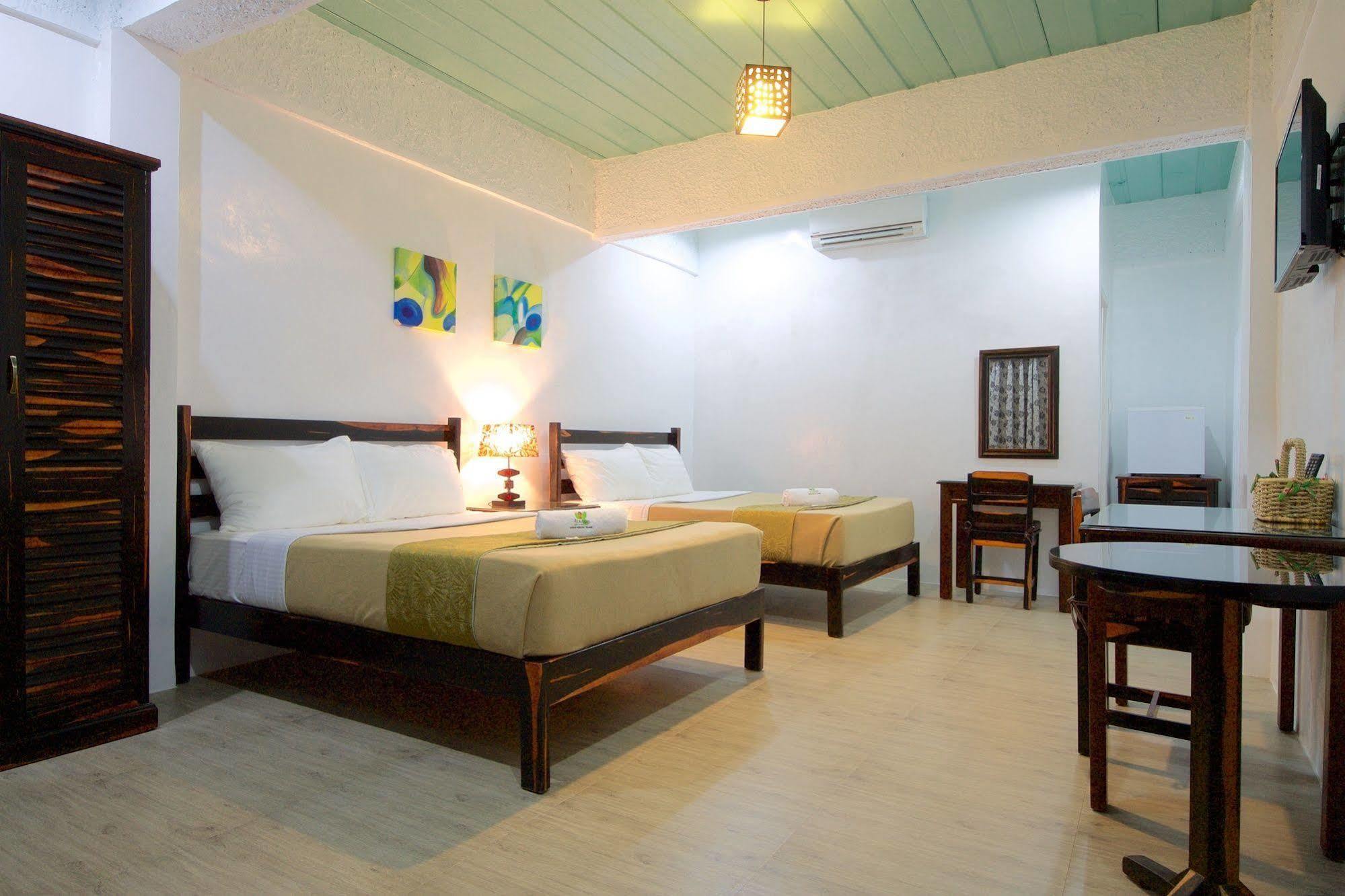 Ala Amid Bed And Breakfast Puerto Princesa Εξωτερικό φωτογραφία