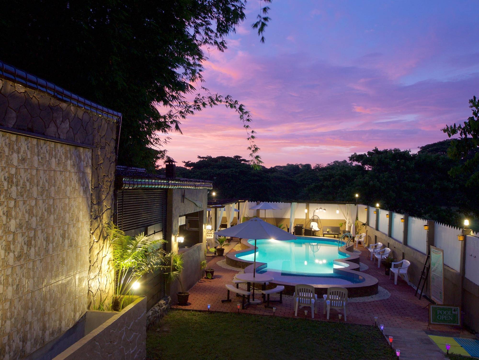 Ala Amid Bed And Breakfast Puerto Princesa Εξωτερικό φωτογραφία